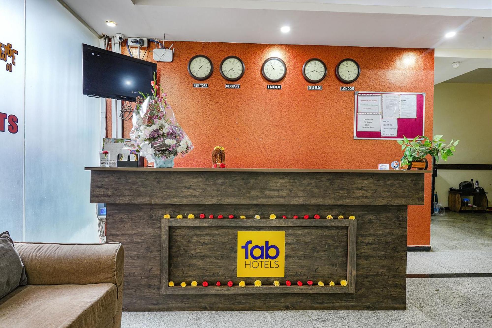 Fabexpress Metro Gs Comforts Bangalore Bagian luar foto