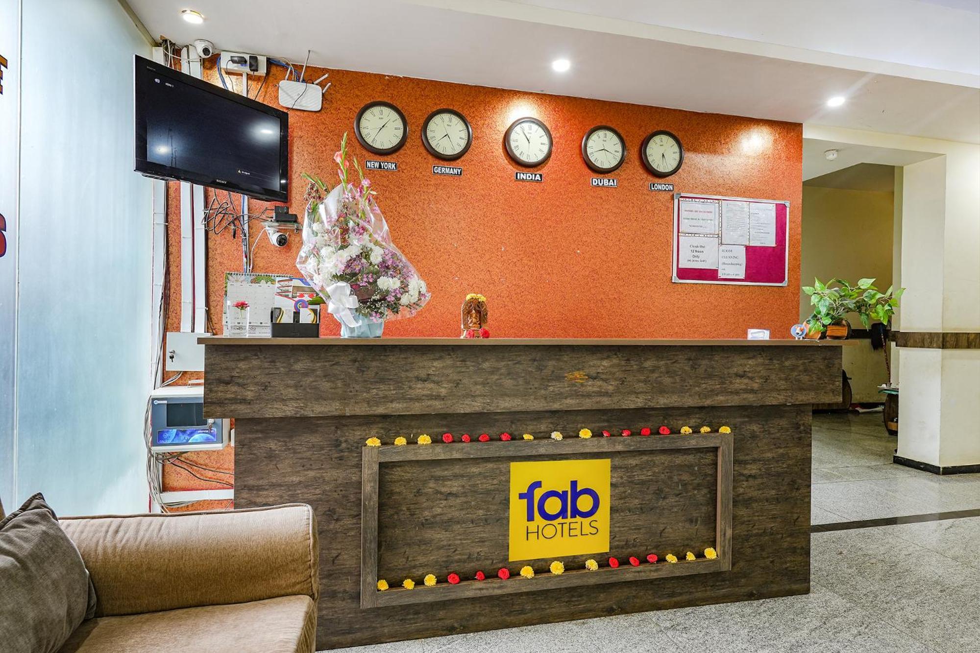 Fabexpress Metro Gs Comforts Bangalore Bagian luar foto